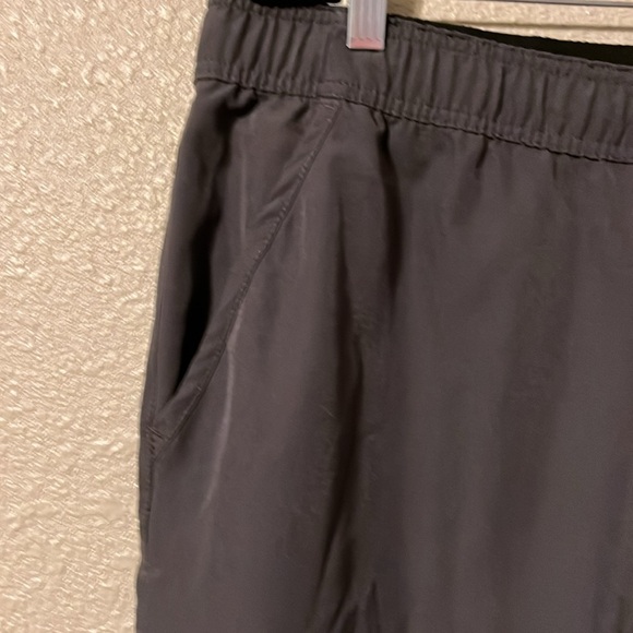 Gerry men’s cargo lightweight shorts - Picture 3 of 7